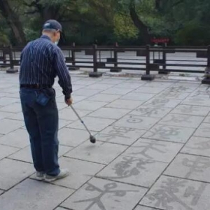 ���ݺ���������õ��B(y��ng)�Ϸ�ʽȫ��չʾ����ֻ������������Ҫƽ�_��������ռ�ˎט�